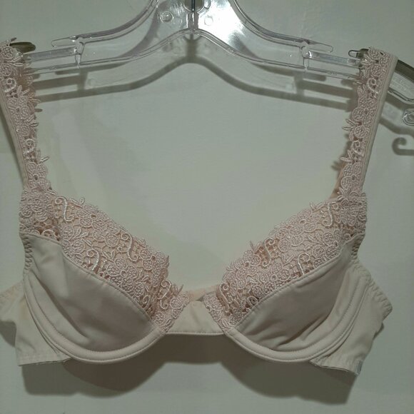 Vintage coquette fairycore satin crochet lace LA Senza bra - Picture 4 of 16